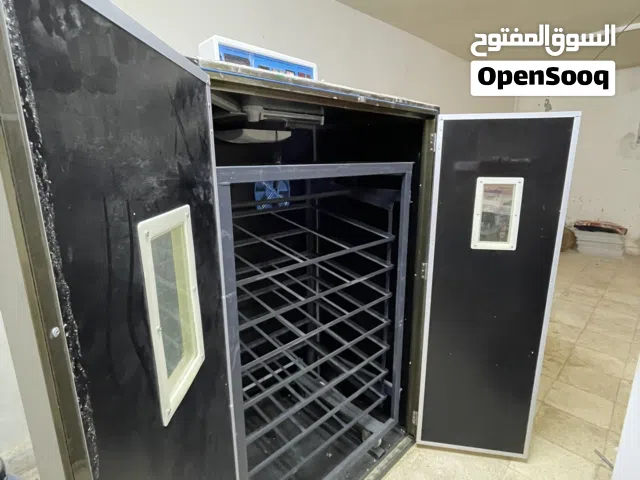 فقاسة جاج جديدة الحجم الكبير للبيع