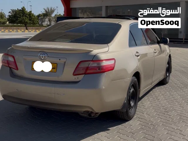 تويوتا كامري 2009 للبيع