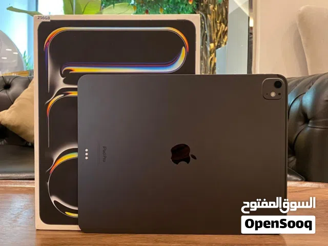 Apple iPad Pro M2 & M4 11-inch 13-inch Magic KeyBoard إنها إضافة متعددة، يرجى التحقق من وصف الإضافة