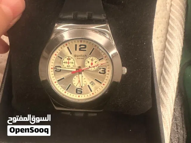 ساعه سوتش اصليه في حدود 600 دينار