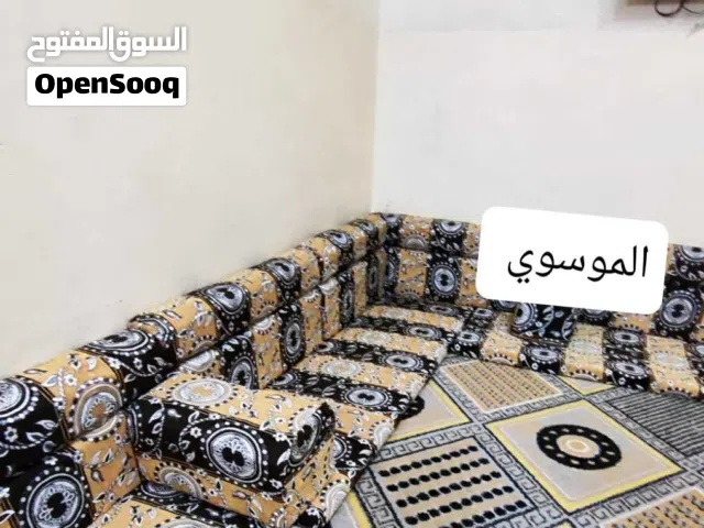 .. كعدة عربية كويتي ربل جديدة جديد قياسة 13و80سم متر 7 منادر 12 مساند 7 تكيات 2 زواية