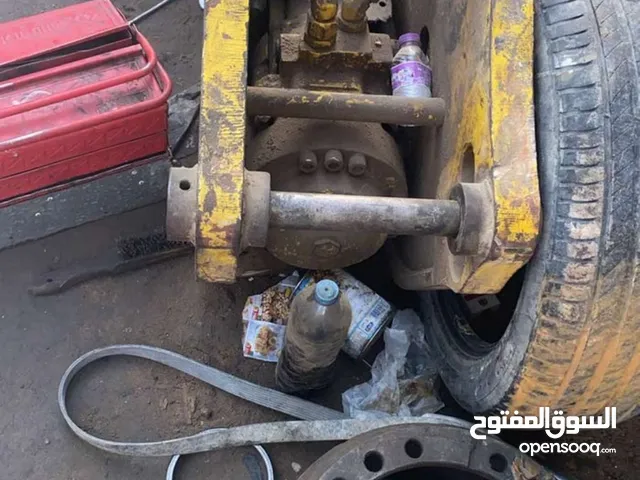 2020 Tracked Excavator Construction Equipments in Al Sharqiya