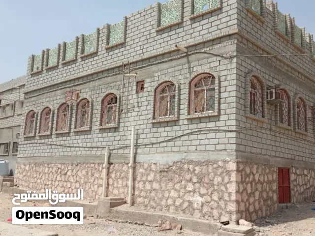 260 m2 More than 6 bedrooms Townhouse for Sale in Al Mukalla Other