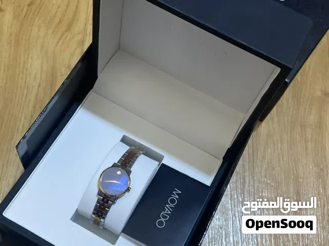 ساعة Movado أصلية نسائية بحالة ممتازة مع العلبة والكرت