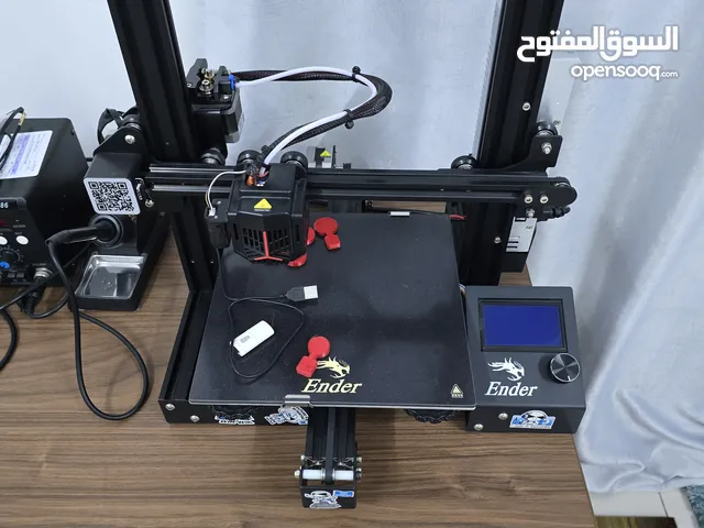 طابعة Creality Ender-3 Neo ثلاثية الأبعاد - بحالة جيدة، جاهزة للطباعة!Creality Ender-3 Neo 3D printe