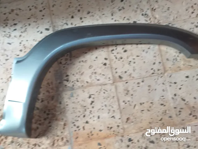 6 قطع نفخات تيوتا فور رنر منعرفش الموديل البيع ب150 مع بعض
