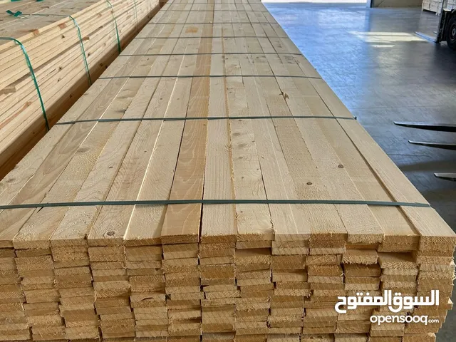 خشب ابيض Pine KD (سويد) من ليتوانيا/بولندا مباشر من المصنع