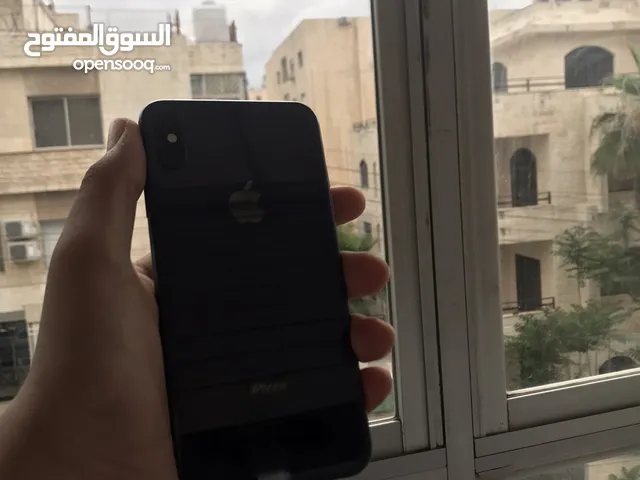 ايفون XS max بحالة الوكالة و فيس ايدي شغال بسعر حرق