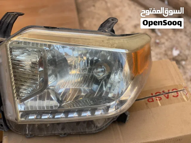 فنارات تيوتا تندرا دار نظاف وسعرهم حرق