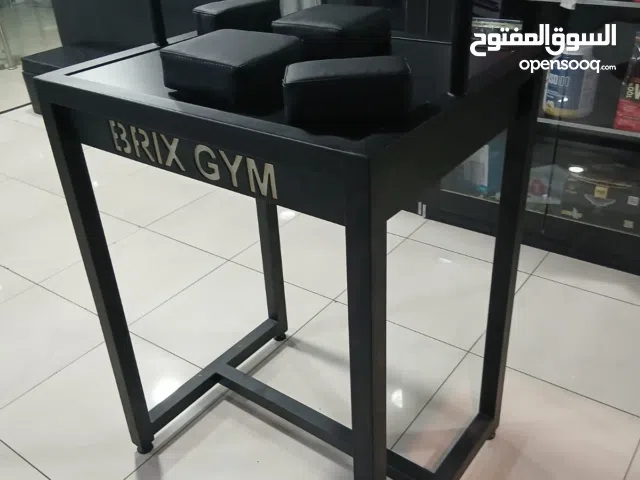 طاولة مكاسرة تفصيل محلي ارتفاع متر بعرض متر عمق 80 سم