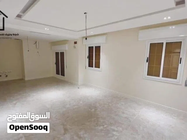 شقة. تشظيب 7. نجوم. عماره راقيه. بدايه الفرناج. بعد الساحل. لحلويات.