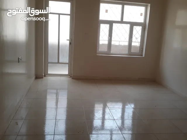 110m2 5 Bedrooms Apartments for Sale in Sana'a Sa'wan
