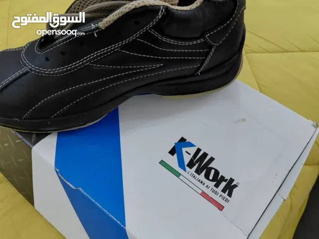 سفتي إيطالي متوفر أرقام 41.42.43