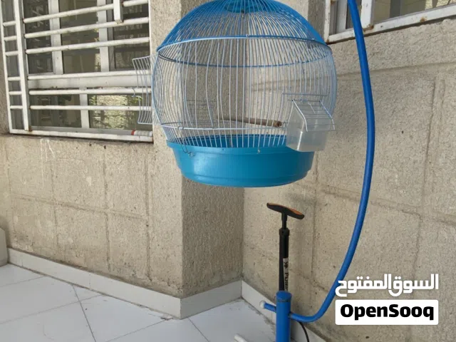 قفص مع ستاند للطيور