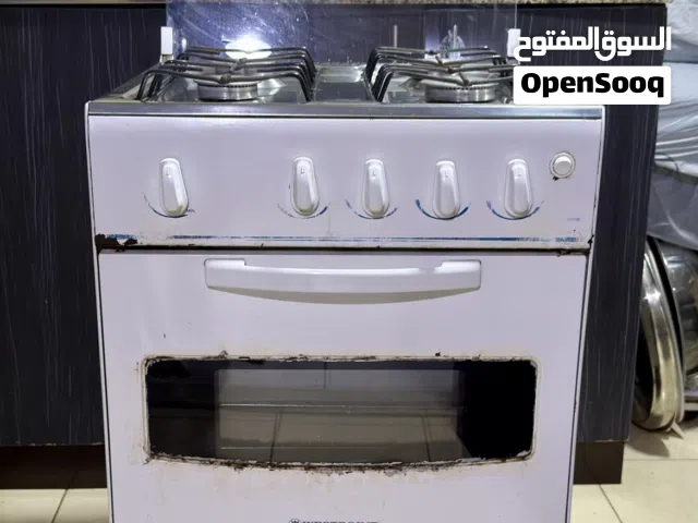 طباخ غازي أربعة شعلات مع فرن و ولاعة كهربائية