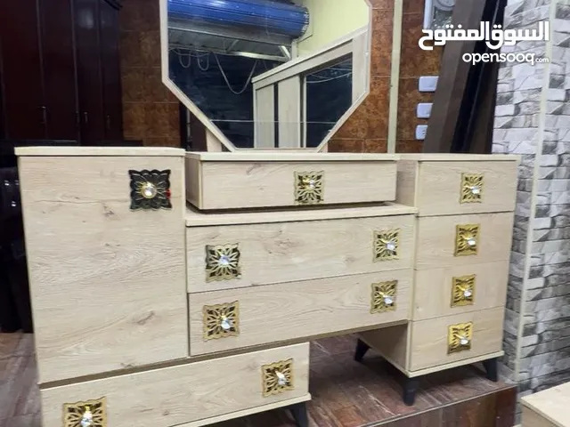 غرف نوم للبيع
