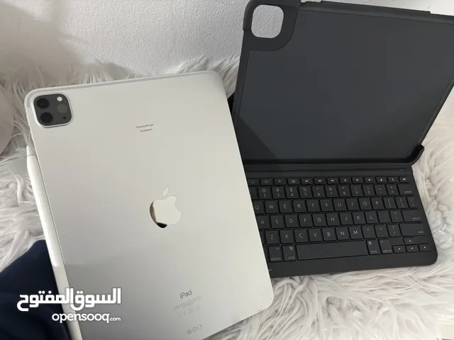 iPad Pro 11” M1 + Apple Pencil 2 + Logitech Case Excellent Condition
