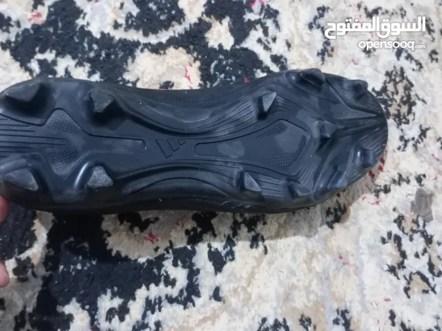 41 Sport Shoes in Tripoli