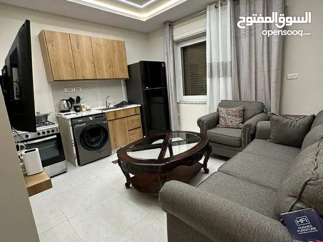 ستوديو مفروش فاخر للإيجار – الماصيون (قرب مجمع الوزارات)