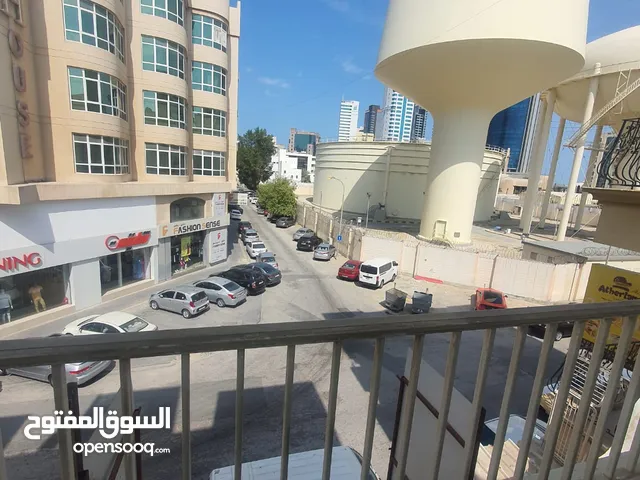 140 m2 3 Bedrooms Apartments for Rent in Manama Hoora