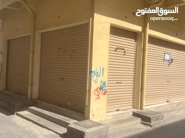 مخزن للإيجار