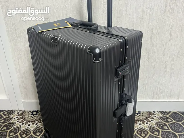 30-35KG Zipperless Luggage Suitcase