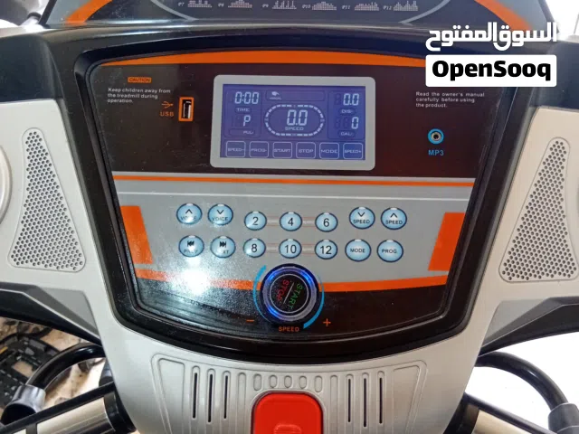 جهاز المشي الرياضي مستعمل  نضيف ومكفول بنص السعر 150 دينار
