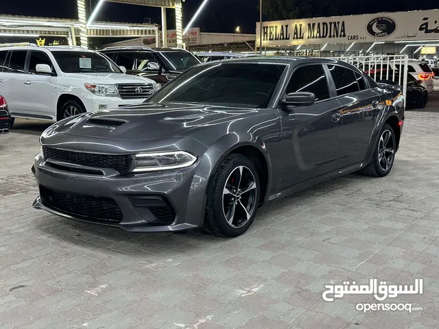 Dodge Charger SXT 2019 V6 With SRT Kit in excellent condition well maintained