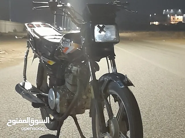 Honda CRF125F 2016 in Al Batinah