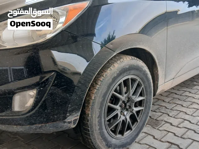سيريا ديسكوات بالقومات متعهم جايات في هونداي توسان 2013 للبيع او الأستبدال