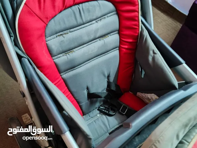 عربة اطفال  chicco