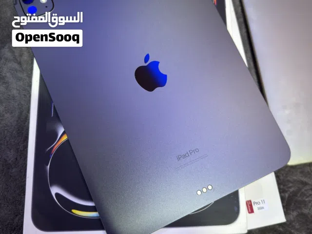 Ipad pro m4 , 11 inch .  ايباد برو ام 4 ، 11 انش