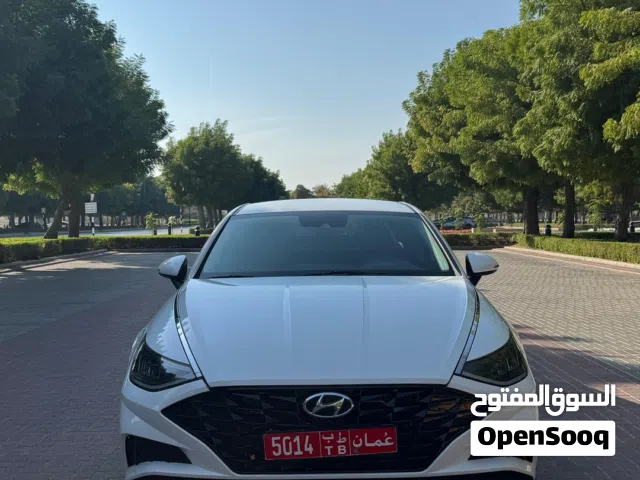 Sedan Hyundai in Muscat