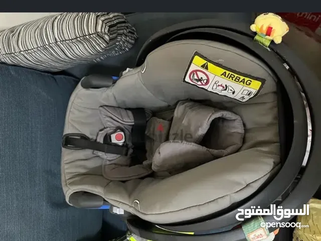 Babyzen iso fix car seat for baby