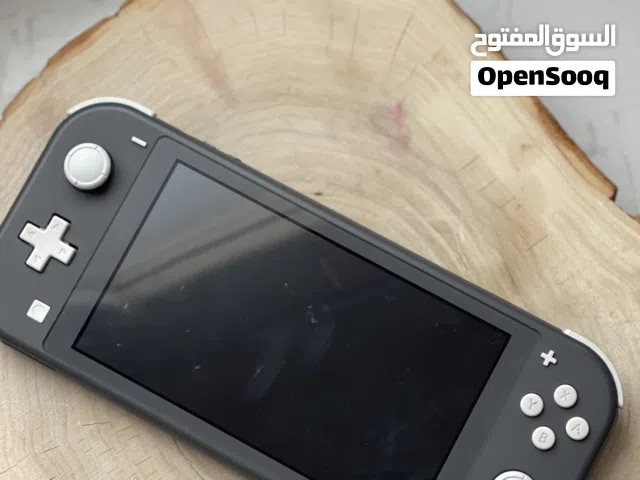للبيع: Nintendo Switch Lite شبه جديد - استخدام خفيف جداً جداً - ويوجد معه ذاكرة إضافية 10 جيجابايت