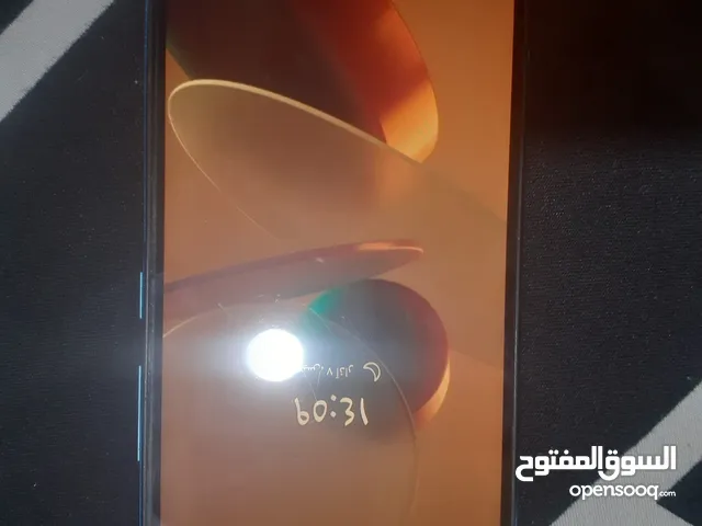 Realme C11 64 GB in Basra