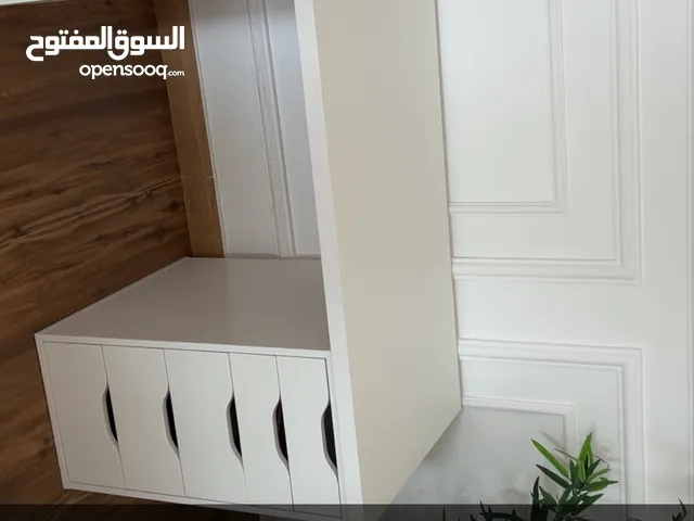 Other Chairs & Desks in Abu Dhabi