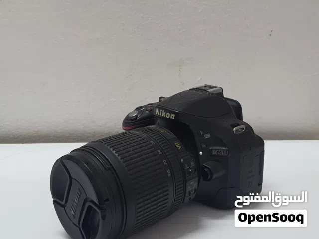 Nikon D5200 Barely used with all equipment