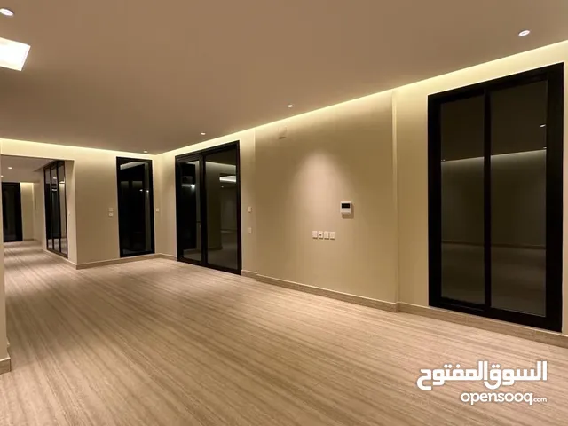 180 m2 3 Bedrooms Villa for Rent in Al Riyadh An Narjis