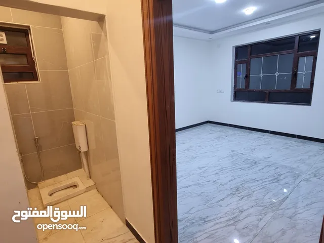 200m2 4 Bedrooms Apartments for Sale in Sana'a Haddah