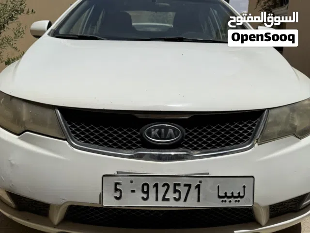 2012 كيا سيراتو LX