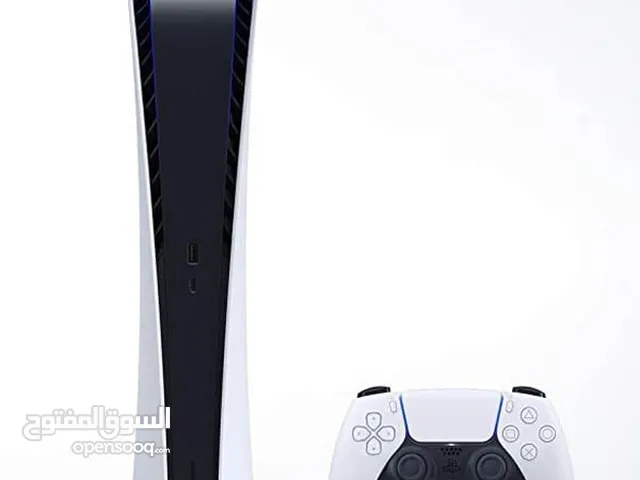 للبيع ps5 مع جهازين تحكم وألعاب وبلس سنة فاخر