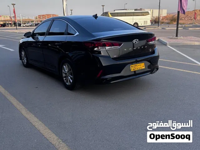 هيونداي سوناتا 2018 مستعملة مع مواصفات أمريكية وميزات أمان وتقنية متقدمة مع مفتاحيين تشغيل