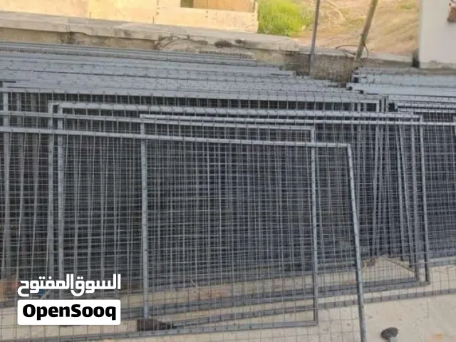 شبك حديد تعليق رفوف بضاعه و ملابس