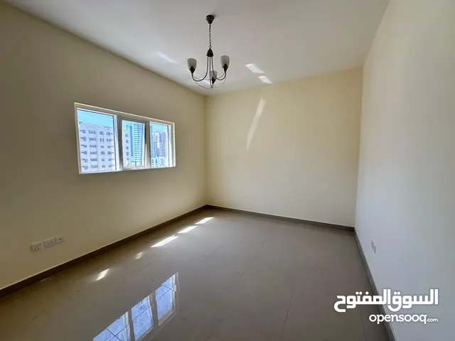2200 ft 2 Bedrooms Apartments for Rent in Sharjah Abu shagara