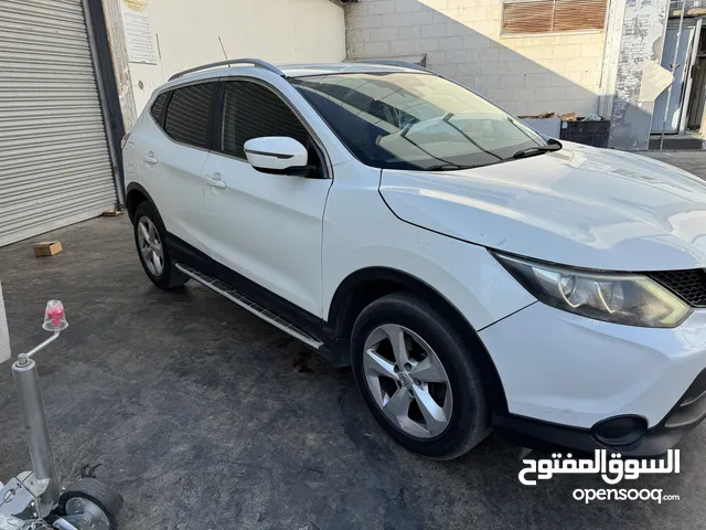 نيسان قشقاي 2015