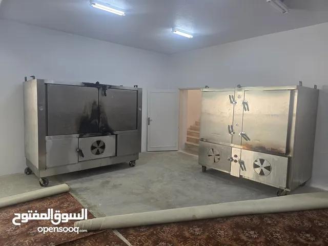 اثاث مطعم بالكامل للبيع