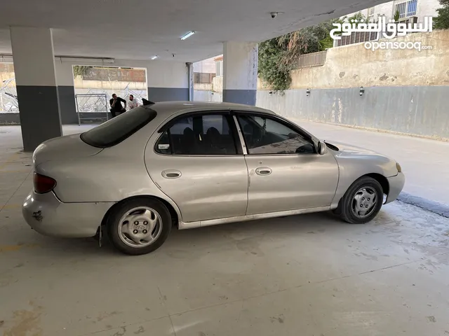 أفانتي 1996 من المالك دفعة والباقي اقساط شهرية  ((  100  ))