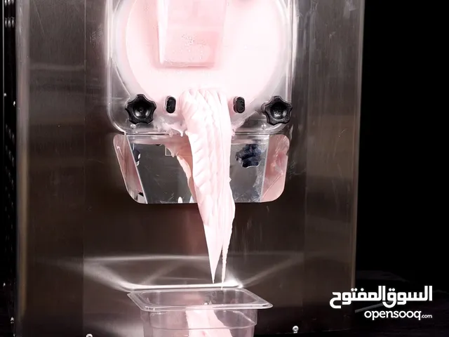 مكنة ايس كريم هارد 30ك/ساعة كسر زيرو استخدام شهر فقط