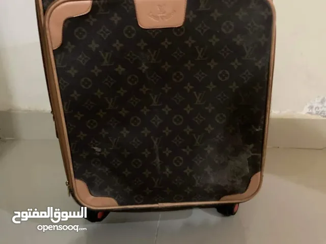 للبيع حقيبه سفر LV
